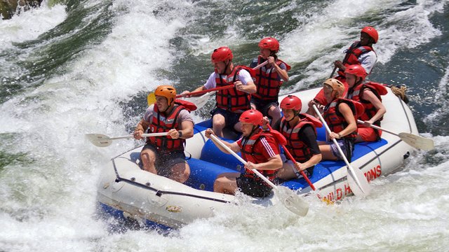 River Rafting an den Victoria Fällen