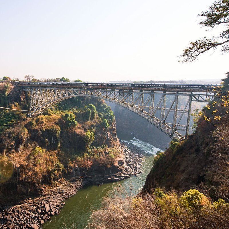 Über die Brücke nach Livingstone