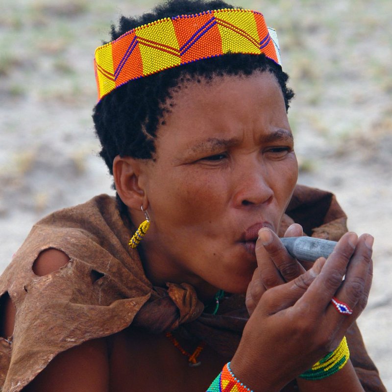 Bushman in der Kalahari